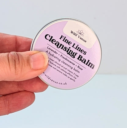 Balm Glanhau Llinellau Gain