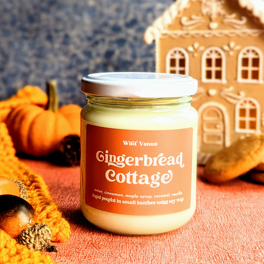 Gingerbread cottage candle